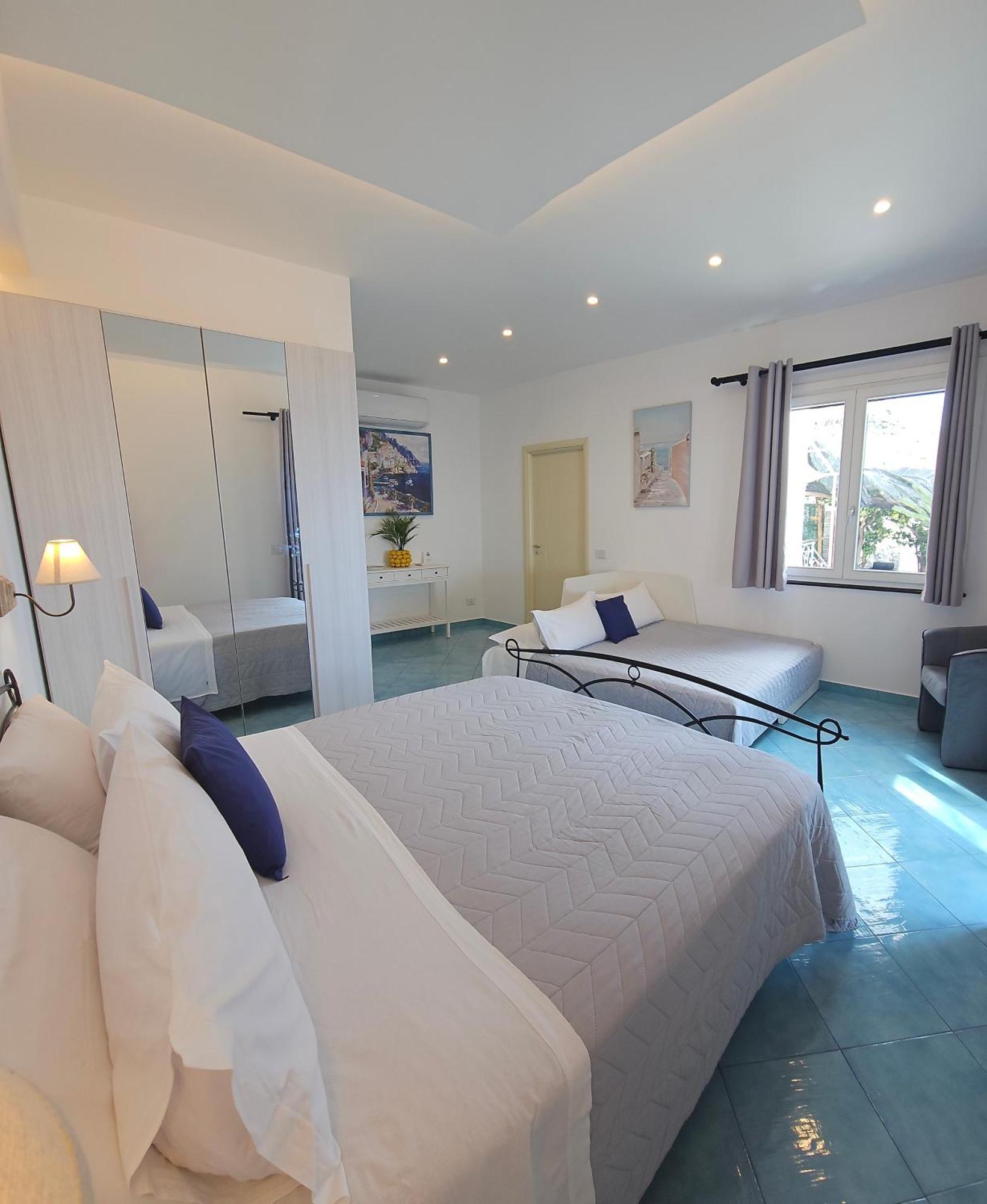 Villa Furoris Apartment ฟูโรเร ภายนอก รูปภาพ